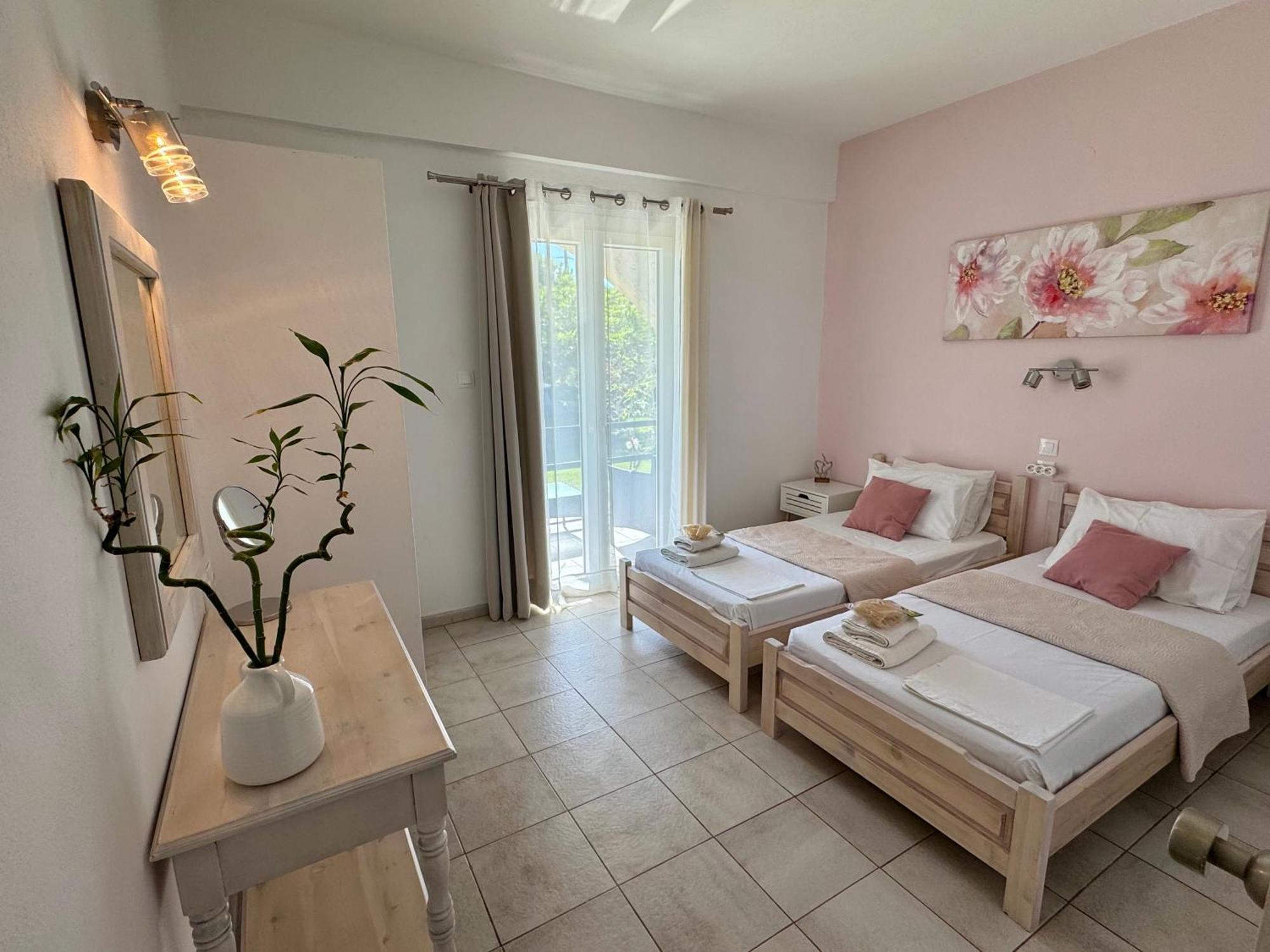 Sungate Villas Almiros Beach Exteriér fotografie